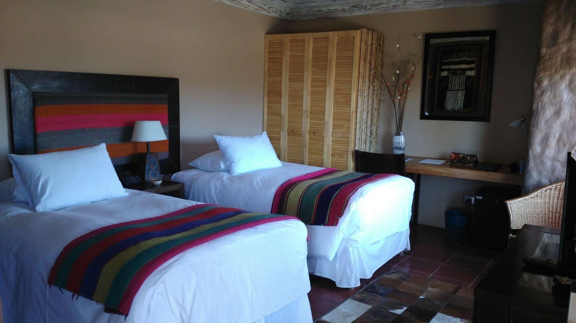 Noi Bordeloa Hotel กาลามา ภายนอก รูปภาพ